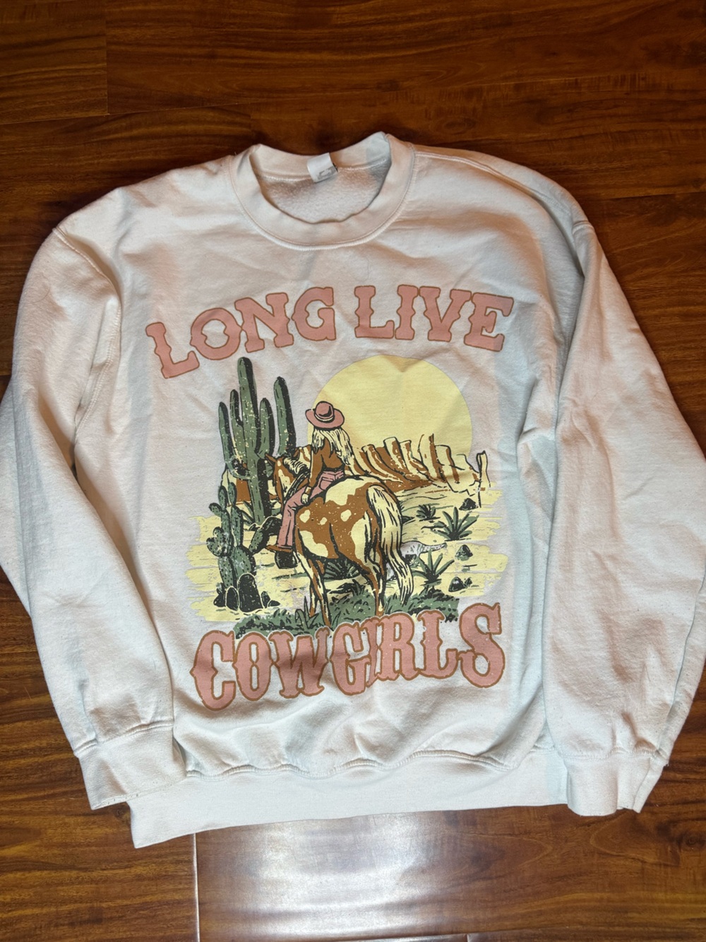 Womens Light Pink 'Long Live Cowgirls' Graphic Sweatshirt